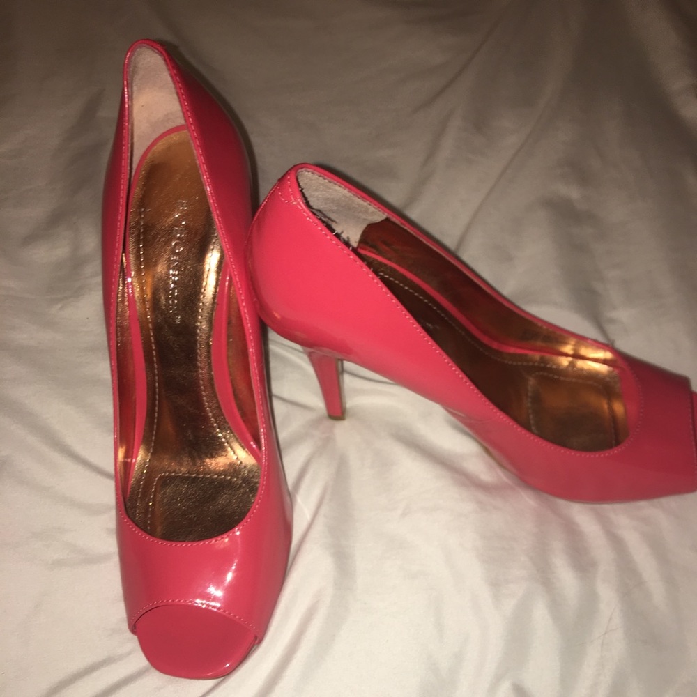BCBGeneration peep toe heels